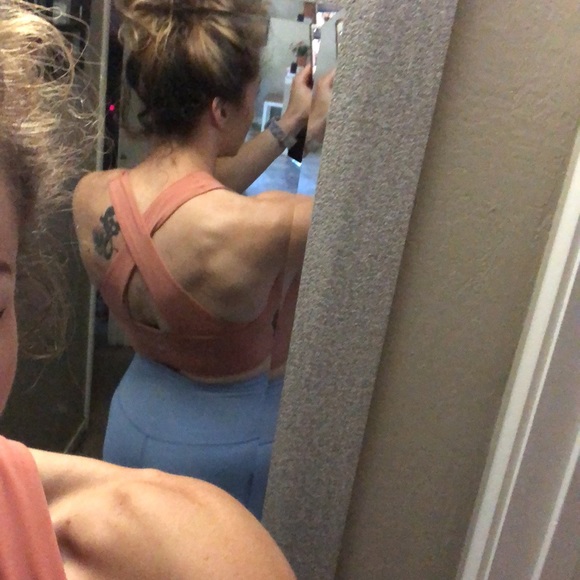 Lululemon Fold Forward Bra C/D Cup NWT - Picture 8 of 14